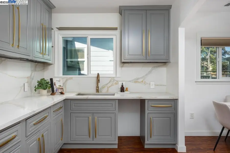 20378 Stanton Ave, Castro Valley, CA 94546 - Image #3