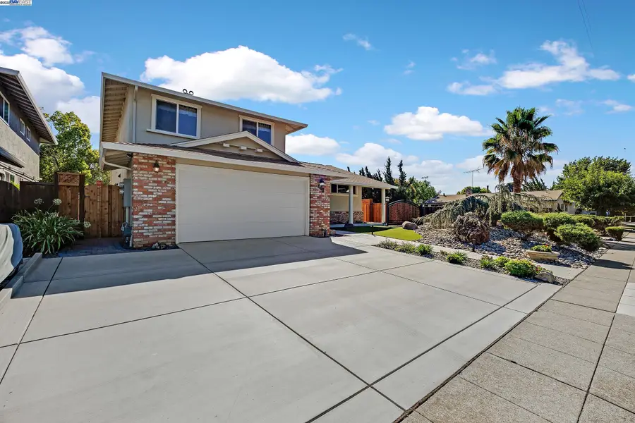 888 Laguna St, Livermore, CA 94550 - Image #2