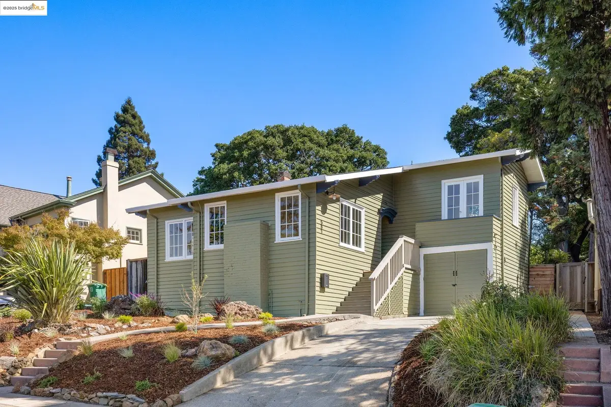 581 Arlington Ave, Berkeley, CA 94707 - Image #1