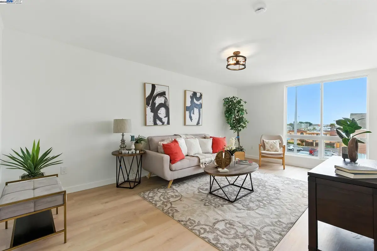 100 Byrne St, Daly City, CA 94014 - Image #1