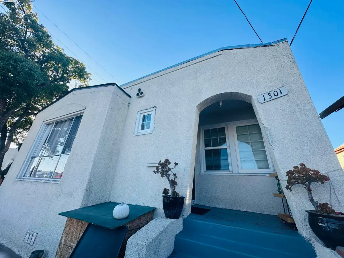 1301 60th Ave, Oakland, CA 94621 - Image #1