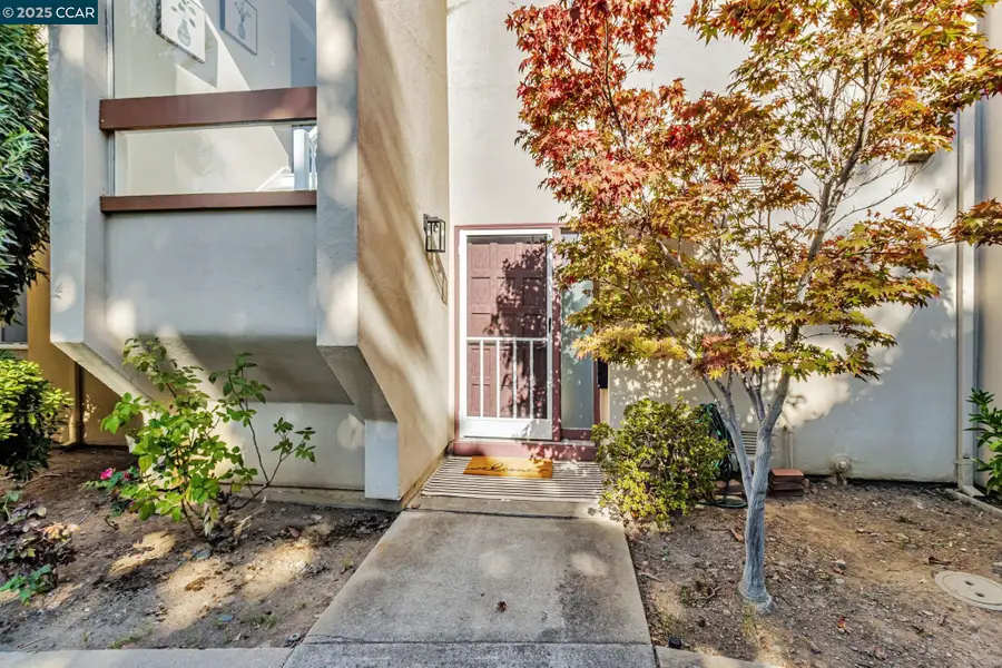 820 Hooshang Ct, Cupertino, CA 95014 - Image #2