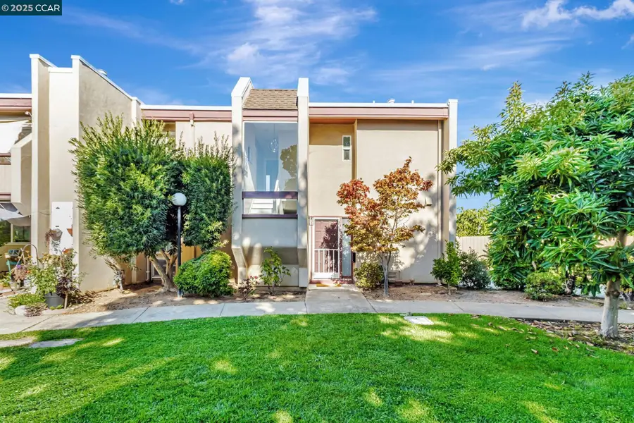820 Hooshang Ct, Cupertino, CA 95014 - Image #3