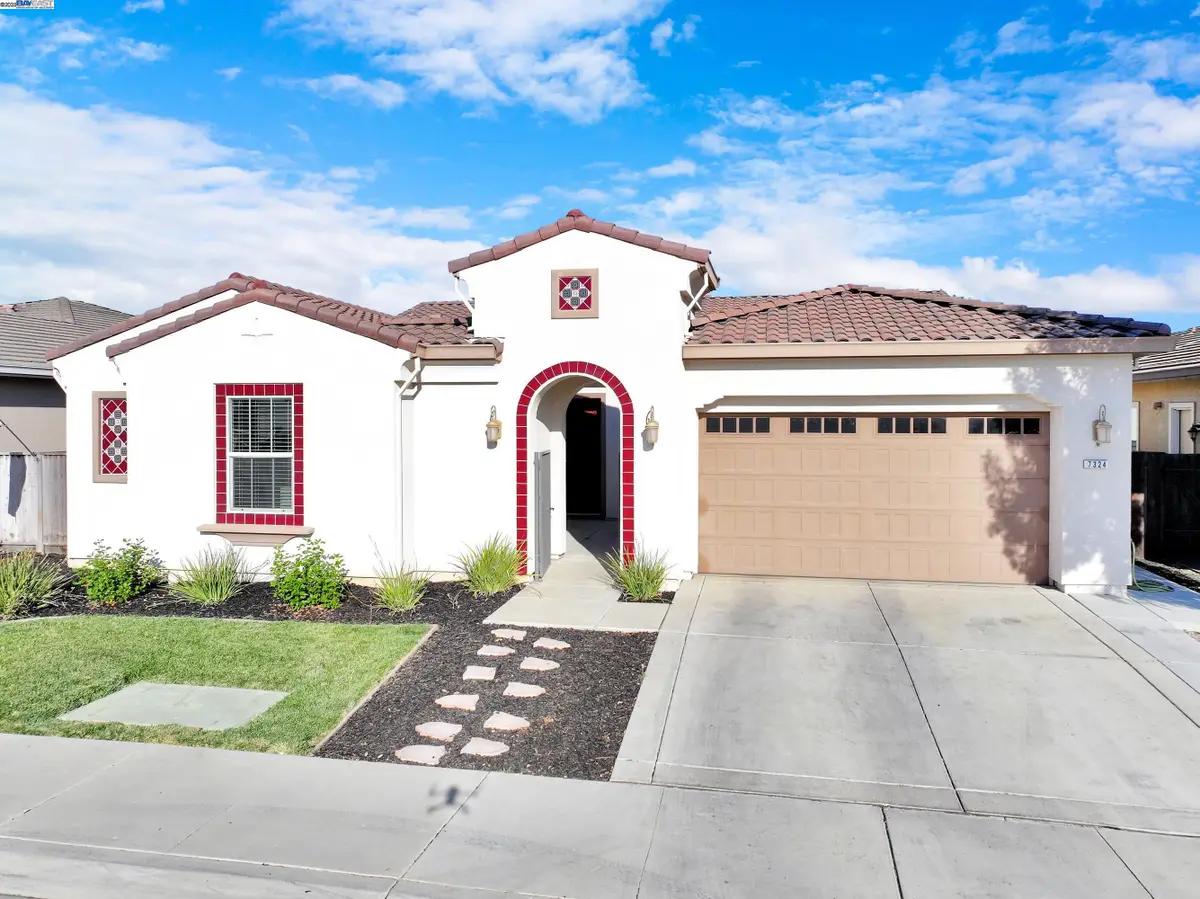 7324 Bay Harbor Way, Discovery Bay, CA 94505 - Image #1