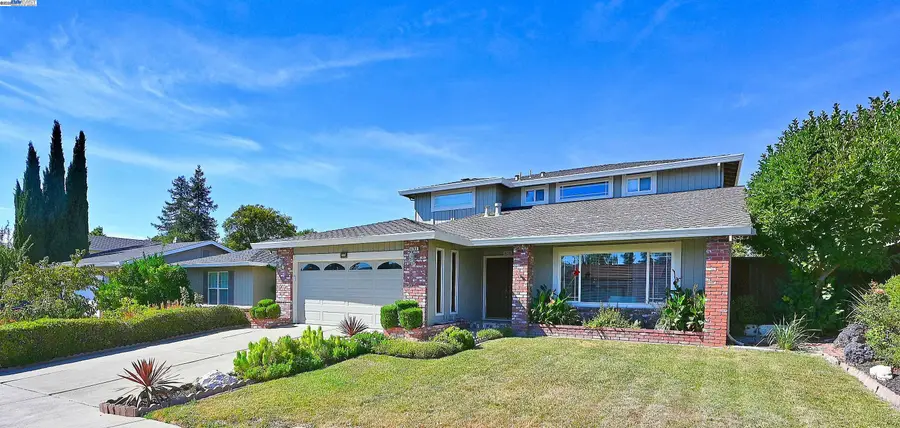 6746 Sapphire St, Dublin, CA 94568 - Image #3