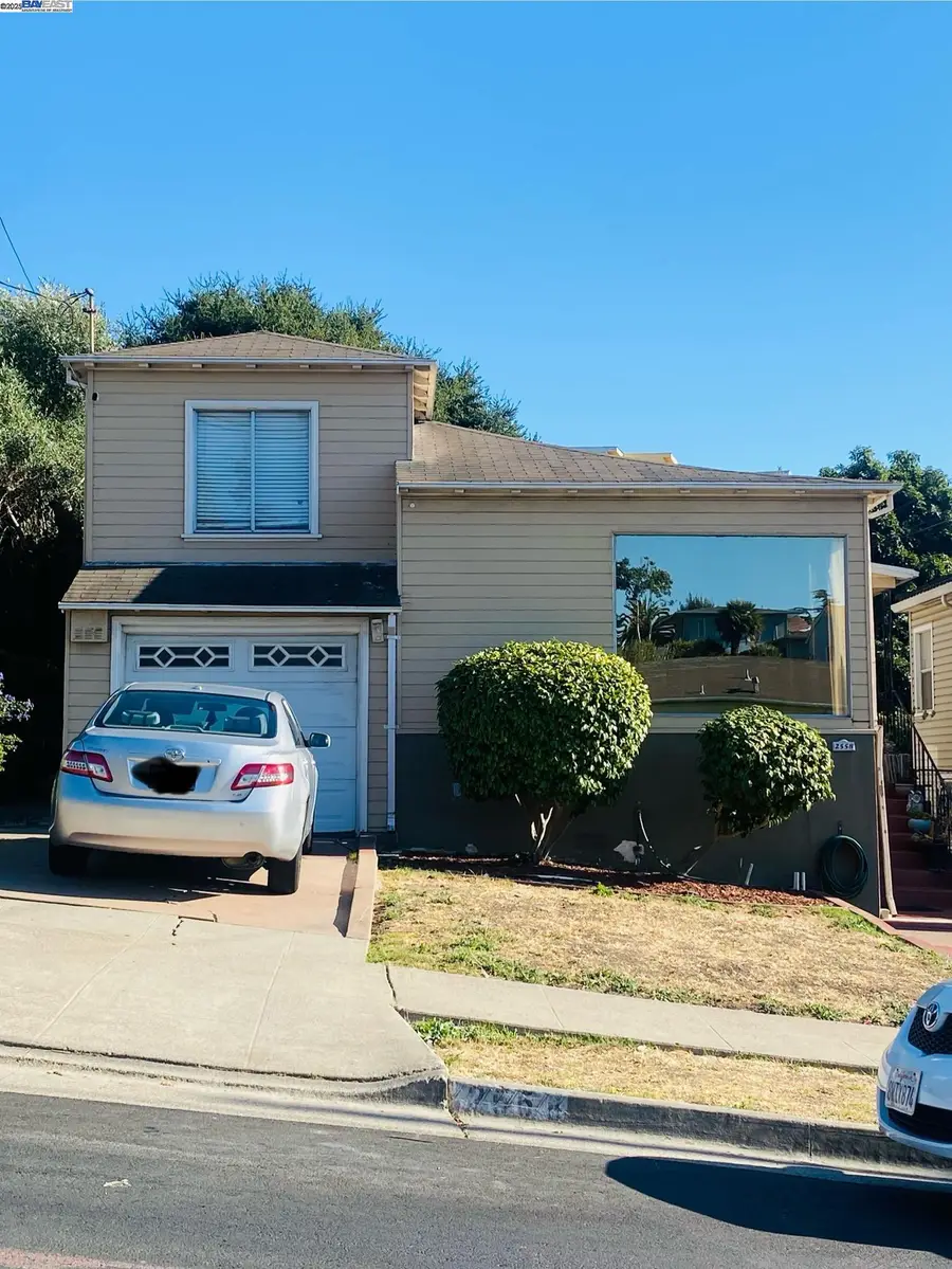2558 99th Ave, Oakland, CA 94605 - Image #3