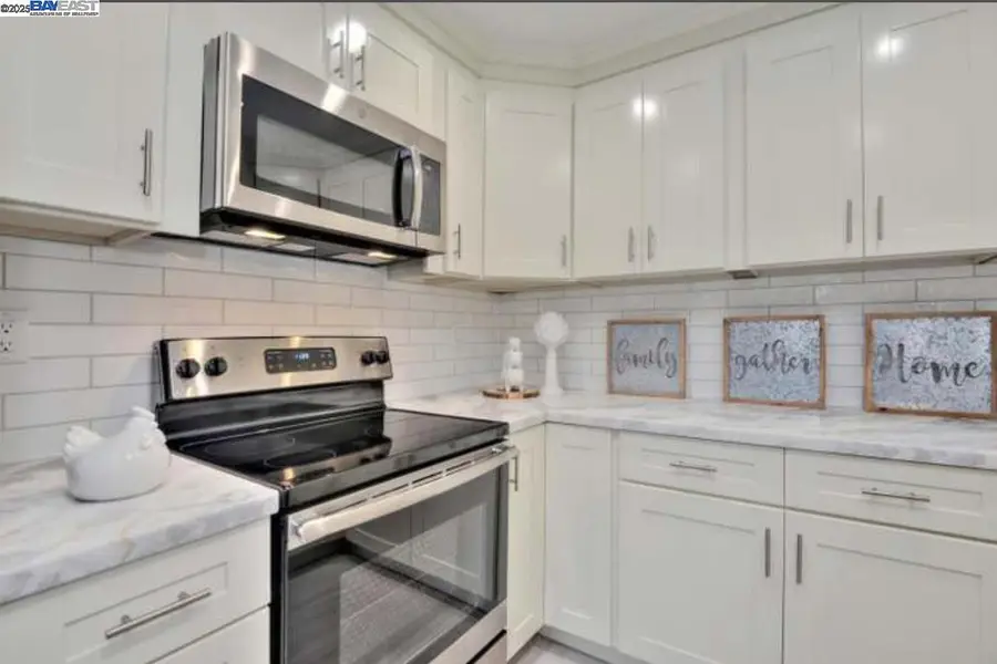 301 Kenbrook Cir, San Jose, CA 95111 - Image #2