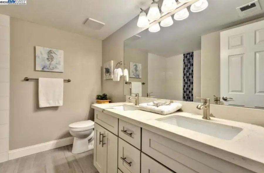 301 Kenbrook Cir, San Jose, CA 95111 - Image #3