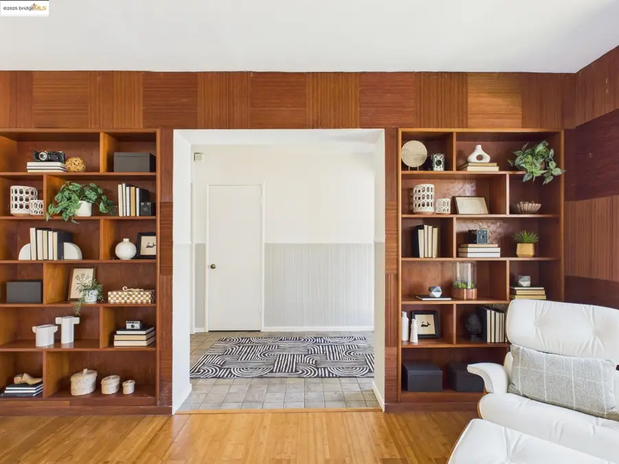 1162 136th Ave, San Leandro, CA 94578 - Image #3