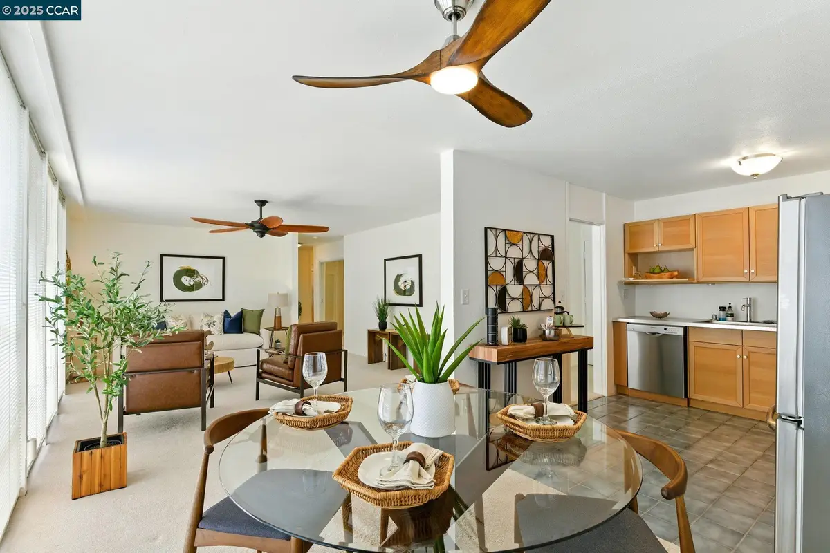 193 Montecito #303, Oakland, CA 94610 - Image #1