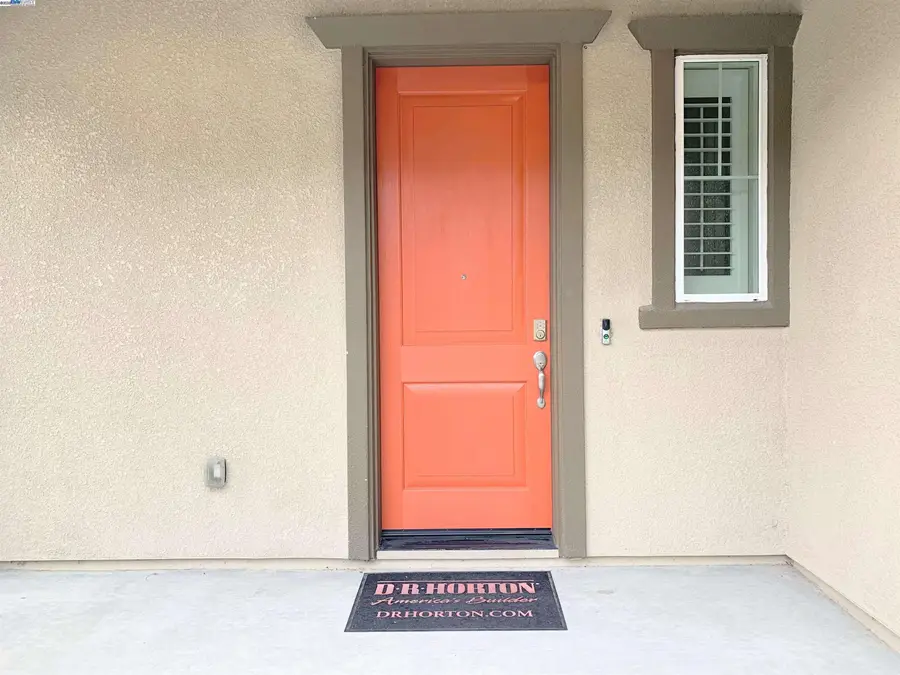 39438 Humpback Whale Rd, Newark, CA 94560 - Image #2