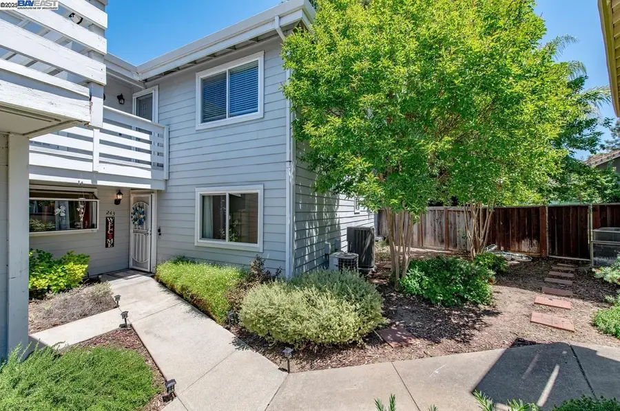 243 Rachael Pl, Pleasanton, CA 94566 - Image #2