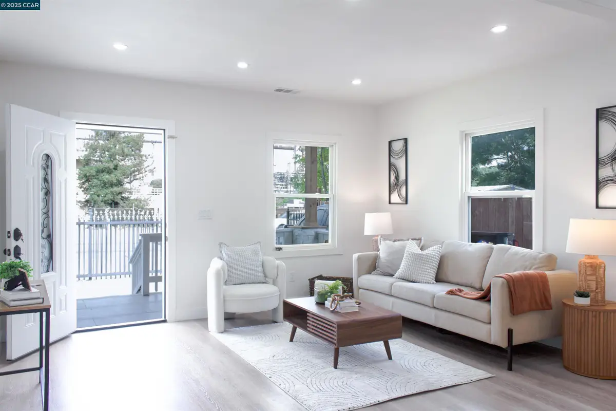 3014 Pacheco Blvd, Martinez, CA 94553 - Image #1