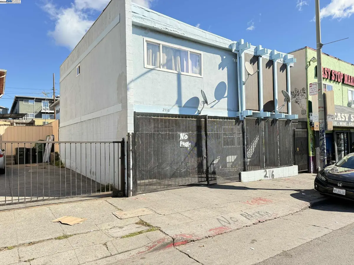 2116 International Blvd, Oakland, CA 94606 - Image #1
