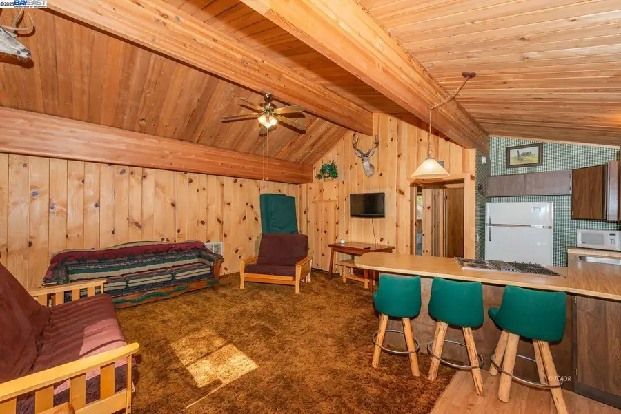 761 Lake Forest Dr., Trinity Center, CA 96091 - Image #2