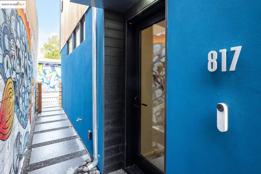 817 Jones, Berkeley, CA 94710 - Image #3