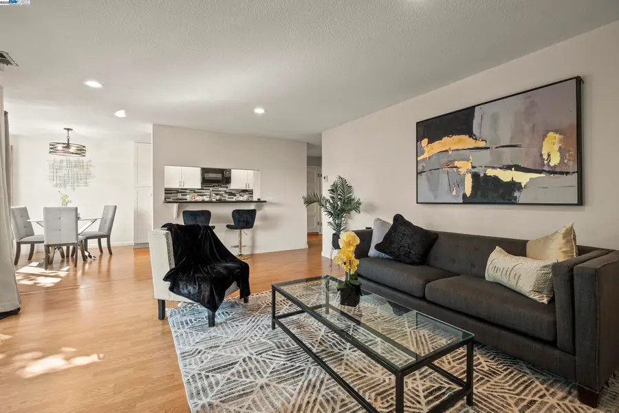 21071 Gary Dr #204, Hayward, CA 94546 - #2