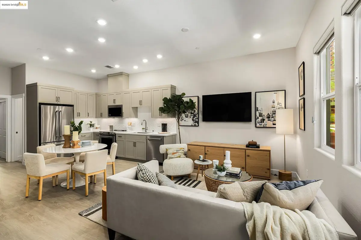 28954 Parkwood Lane #66, Hayward, CA 94544 - Image #1