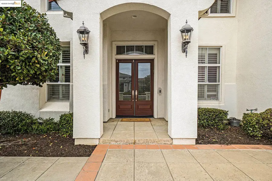 1914 Table Mountain Way, Antioch, CA 94531 - Image #3