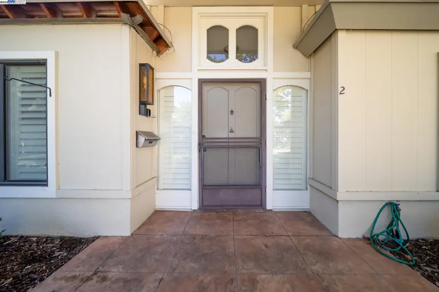 1221 Oakmont Drive #2, Walnut Creek, CA 94595 - Image #2