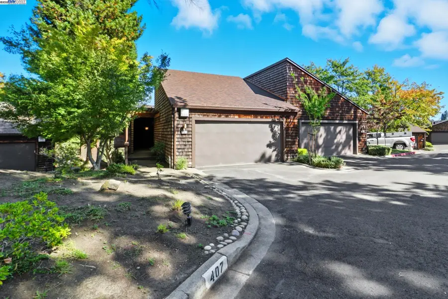 407 Wovenwood, Orinda, CA 94563 - Image #2