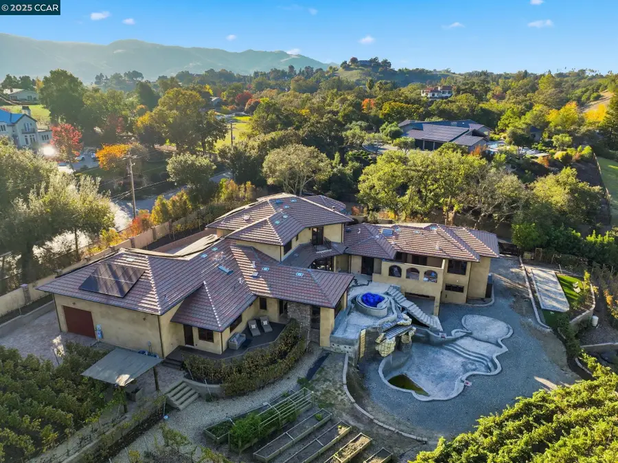 8 Quiet Country Lane, Danville, CA 94526 - Image #2