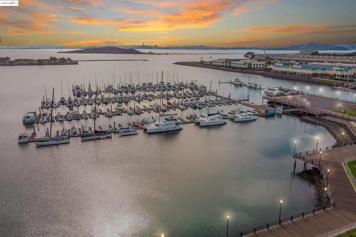 104 Marina Lakes Dr, Richmond, CA 94804 - Image #1