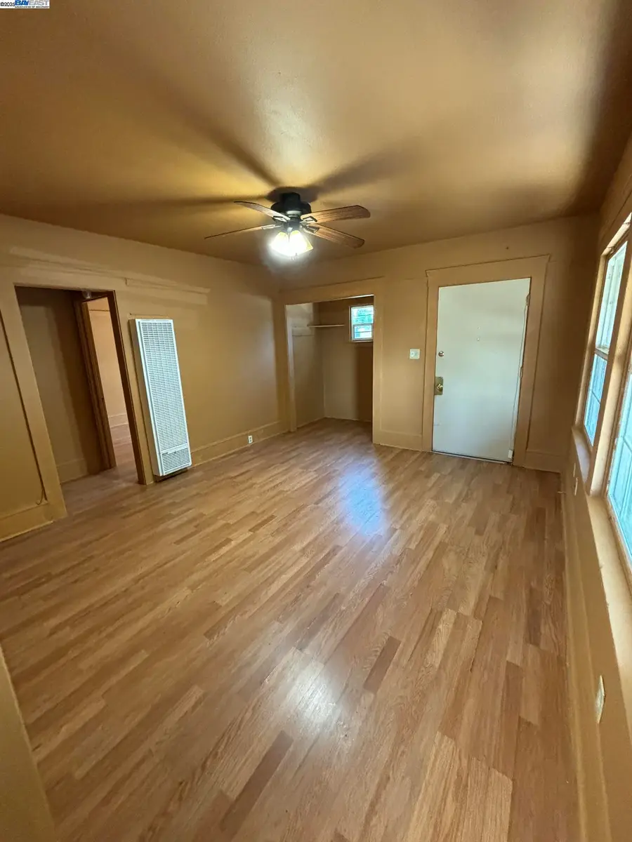 231 E 5th St, Stockton, CA 95206 - Image #3