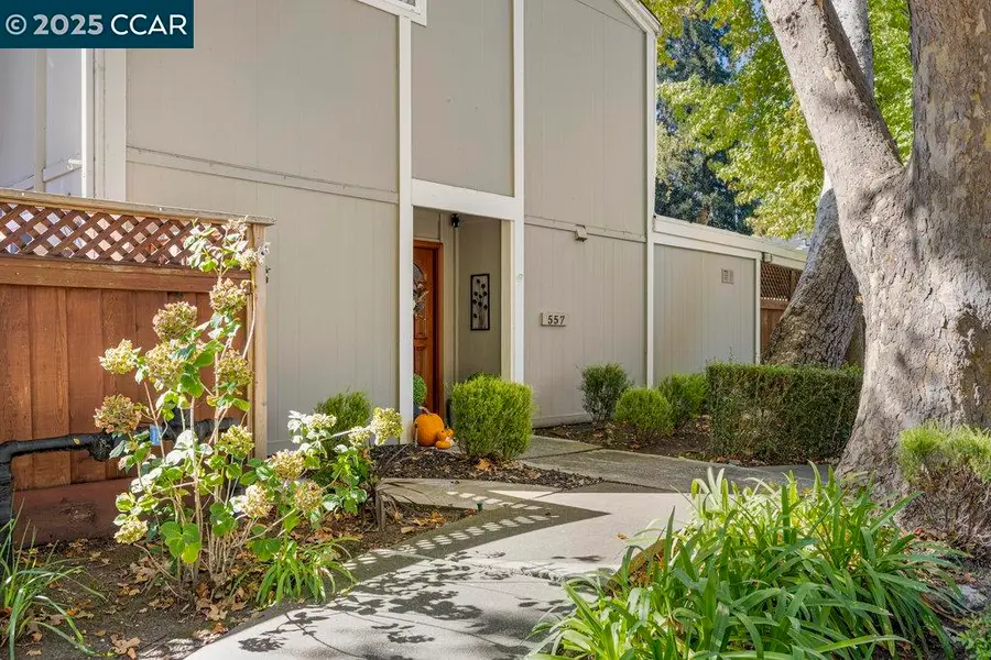 557 Garden Creek Pl, Danville, CA 94526 - Image #2