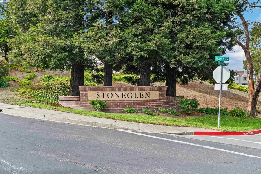 2742 East Ct, Richmond, CA 94806 - #2