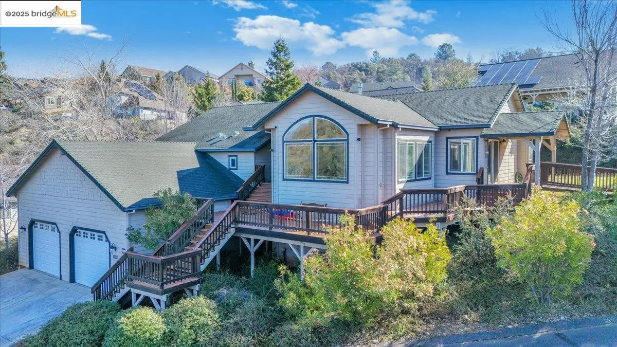 20405 Starr King Dr, Soulsbyville, CA 95372 - Image #1