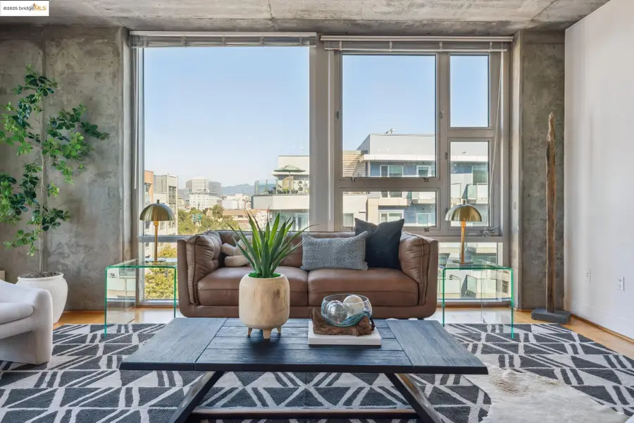 311 Oak St. #801, Oakland, CA 94607 - Image #3