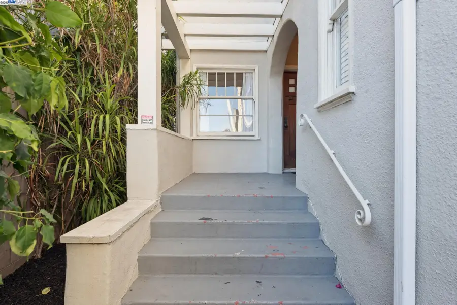 1501-7 First Ave., Oakland, CA 94606 - Image #2