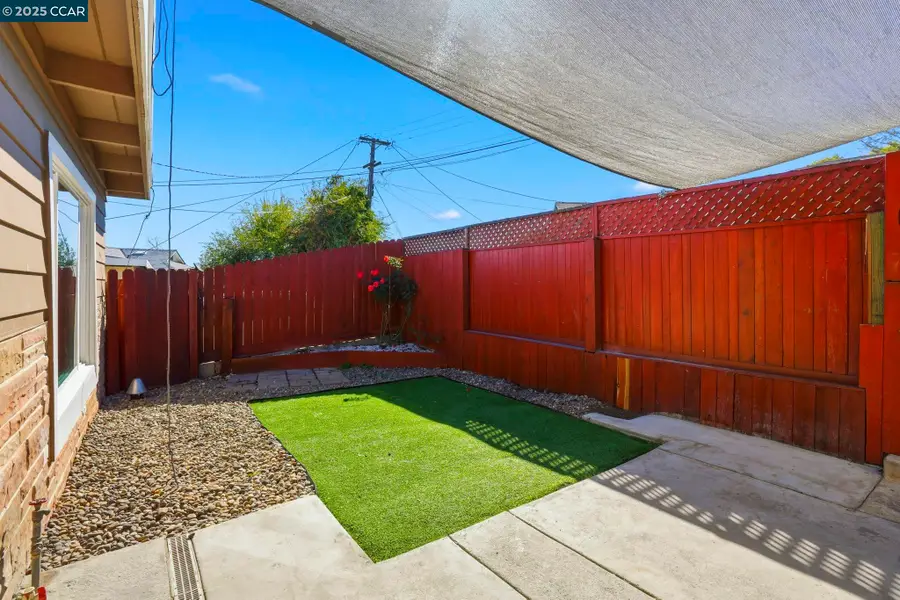 2555 Orange St, Martinez, CA 94553 - Image #3