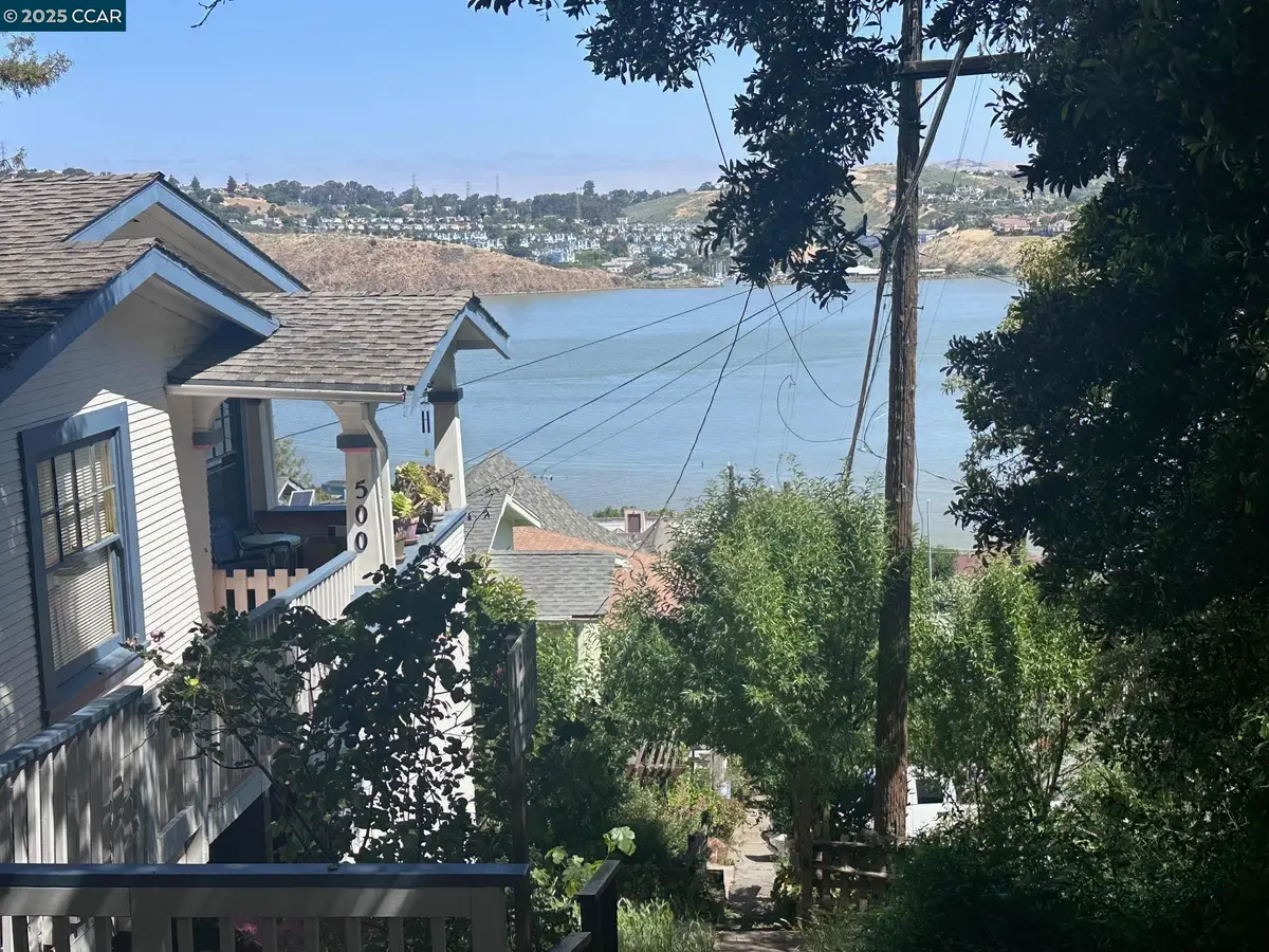 500 Alhambra St, Crockett, CA 94525 - Image #1