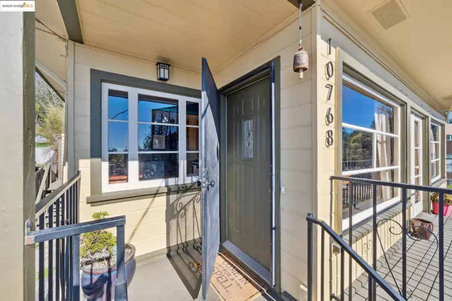 10768 Sheldon St, Oakland, CA 94605 - Image #3