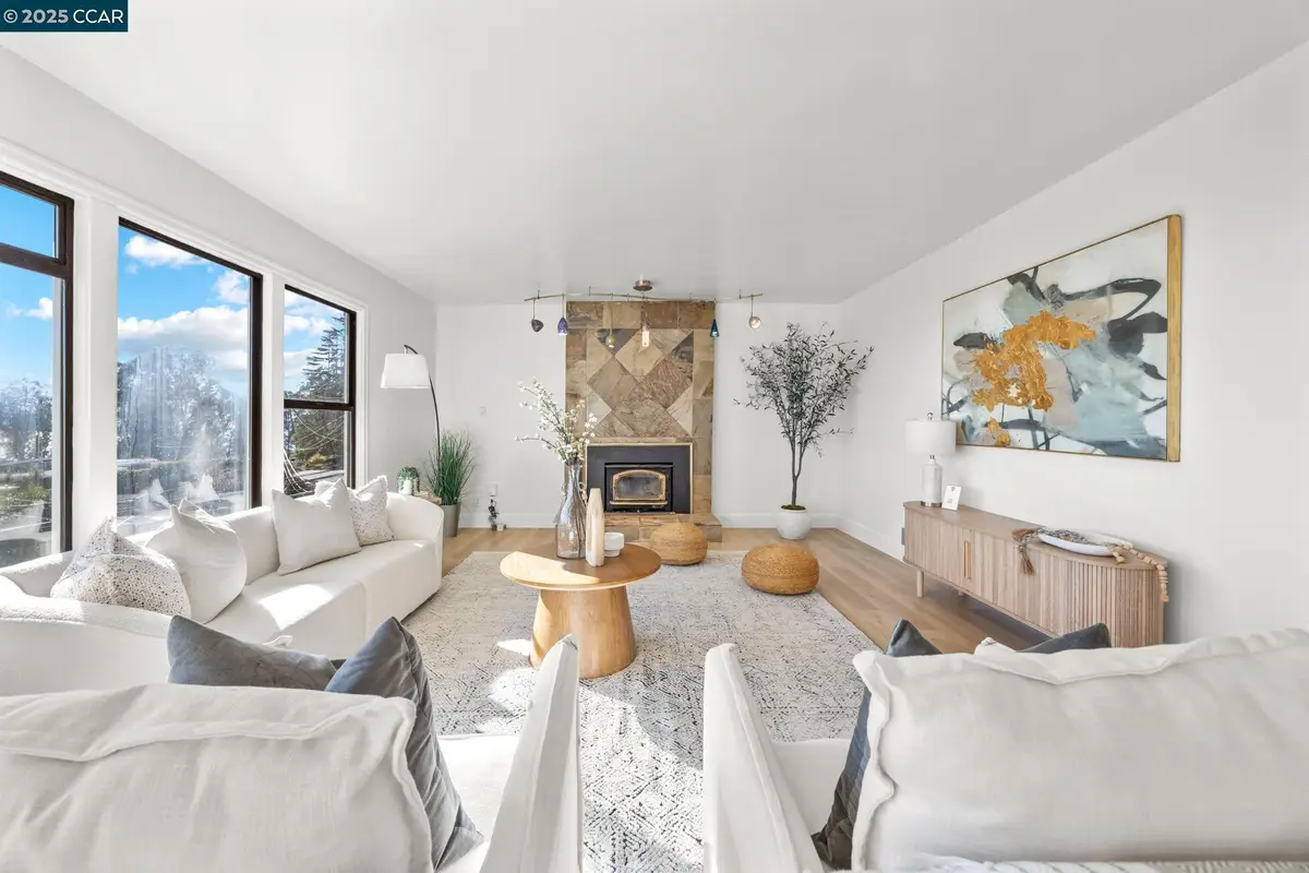 1140 King Dr, El Cerrito, CA 94530 - Image #1