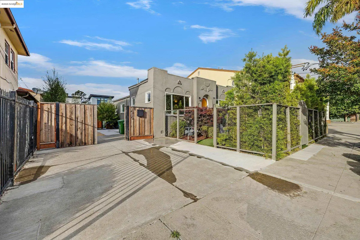 1515 Derby St, Berkeley, CA 94703 - Image #1