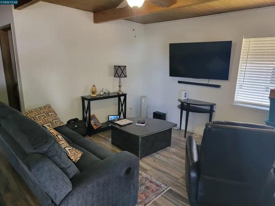 573 Levee Rd, Bay Point, CA 94565 - Image #3