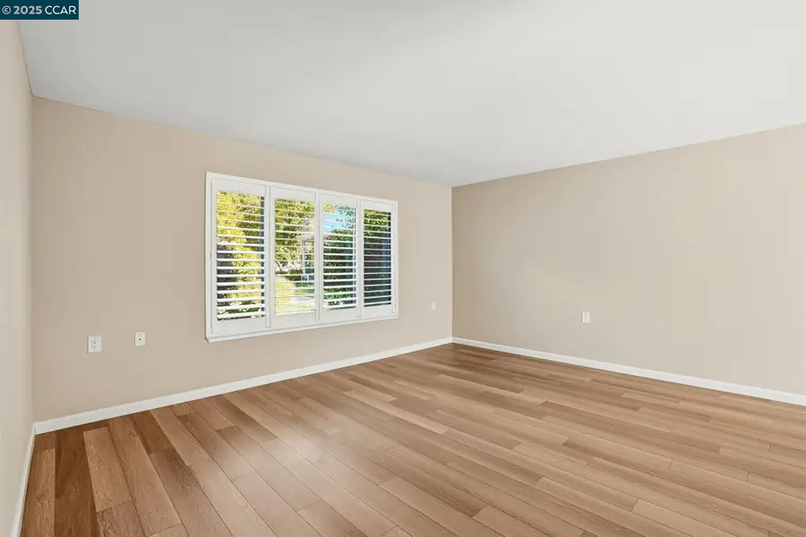 2425 Pine Knoll Dr #1, Walnut Creek, CA 94595 - Image #3