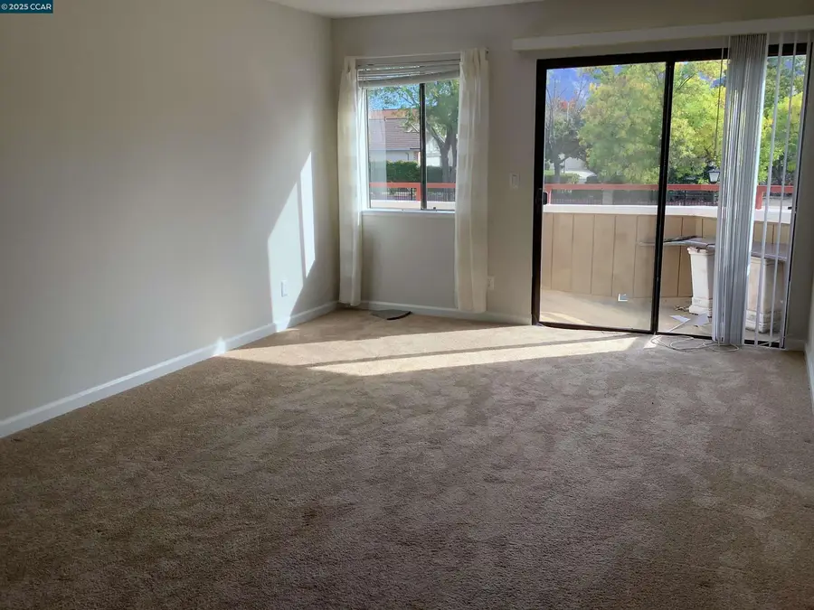 5080 Valley Crest Dr #32, Concord, CA 94521 - Image #3