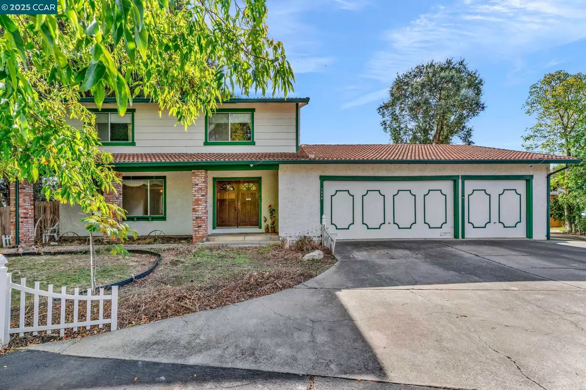 1239 Krona Ln, Concord, CA 94521 - Image #1