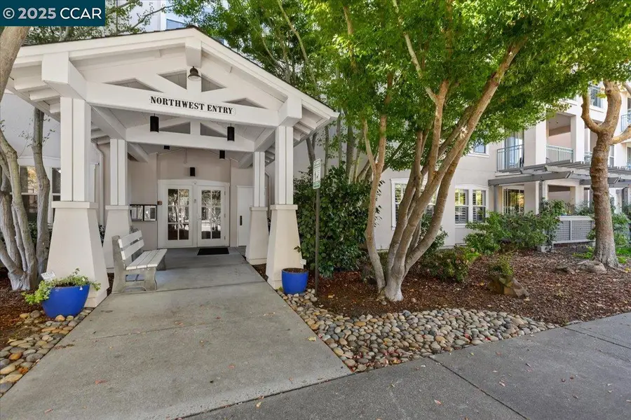 1840 Tice Creek Dr #2409, Walnut Creek, CA 94595 - Image #2
