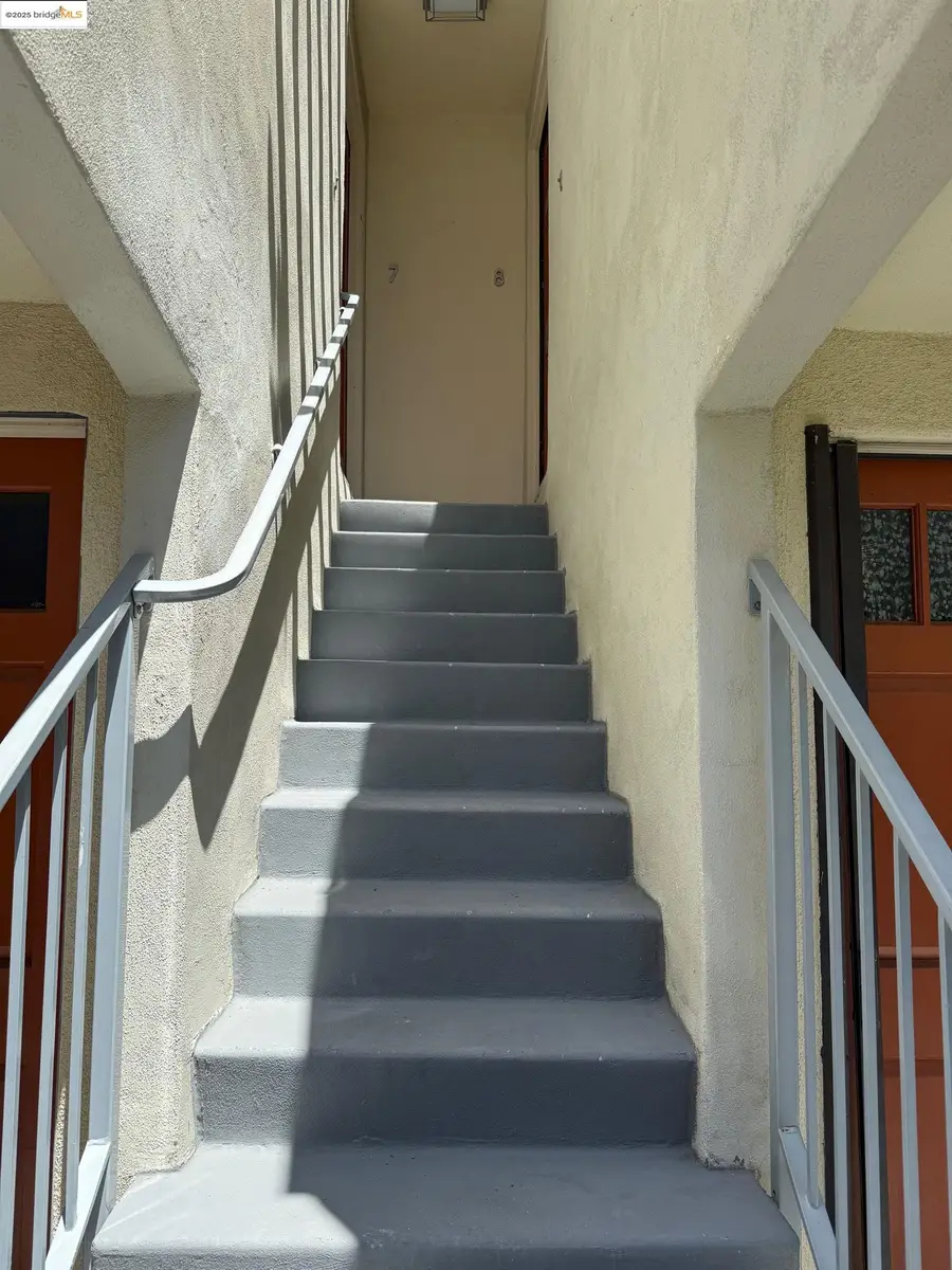 4057 Brant St #8, San Diego, CA 92103 - Image #2