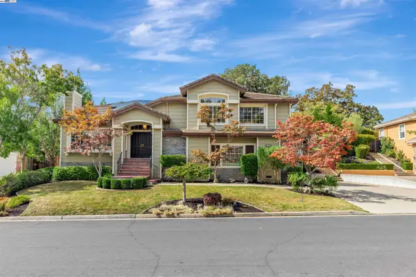 1169 Sunrise Ridge Dr, Lafayette, CA 94549