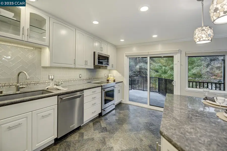 3050 Rossmoor Pkwy #1, Walnut Creek, CA 94595 - Image #3