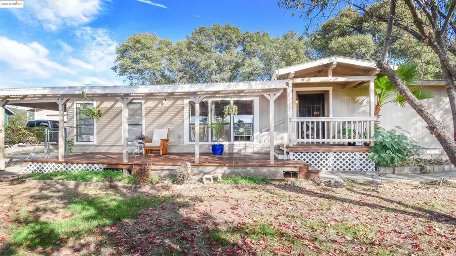 247 Mccormick Dr, Sonora, CA 95370 - Image #2