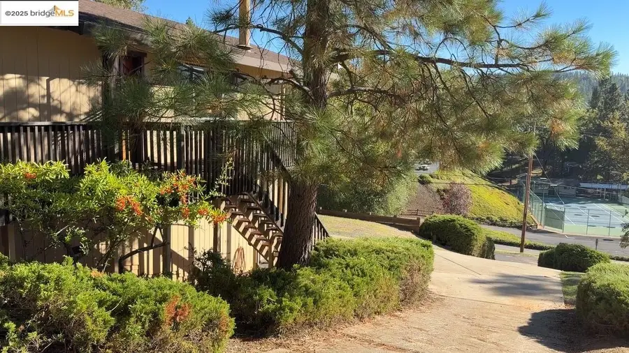 20386 Pine Mountain Dr., Groveland, CA 95321 - Image #2