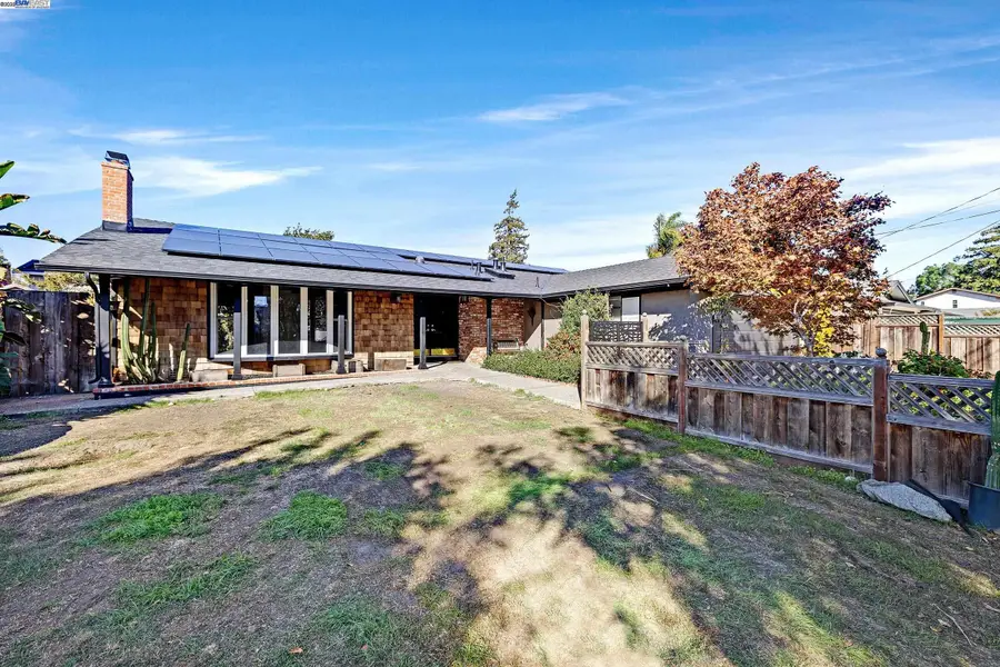 35524 Reymouth Dr, Newark, CA 94560 - Image #2