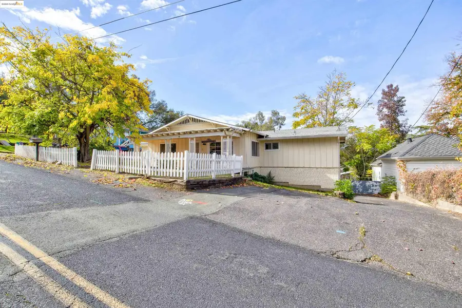 76 Church Hill Rd, San Andreas, CA 95249 - Image #2